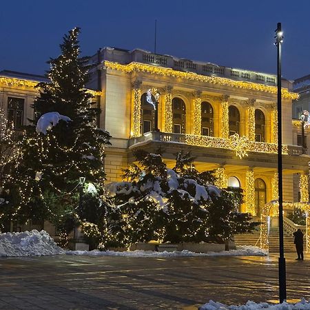Apartment By Theatre Сараево Экстерьер фото