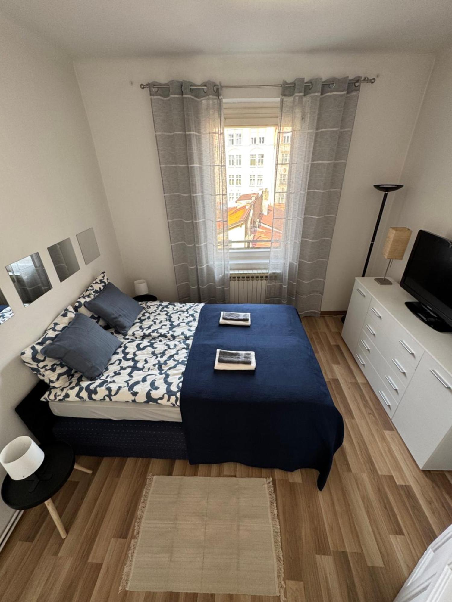 Apartment By Theatre Сараево Экстерьер фото
